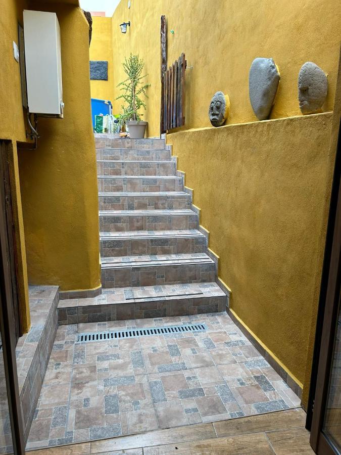 Tradicional Casa Canaria Con Piscina Y Vistas Al Teide Icod De Los Vinos Exterior photo