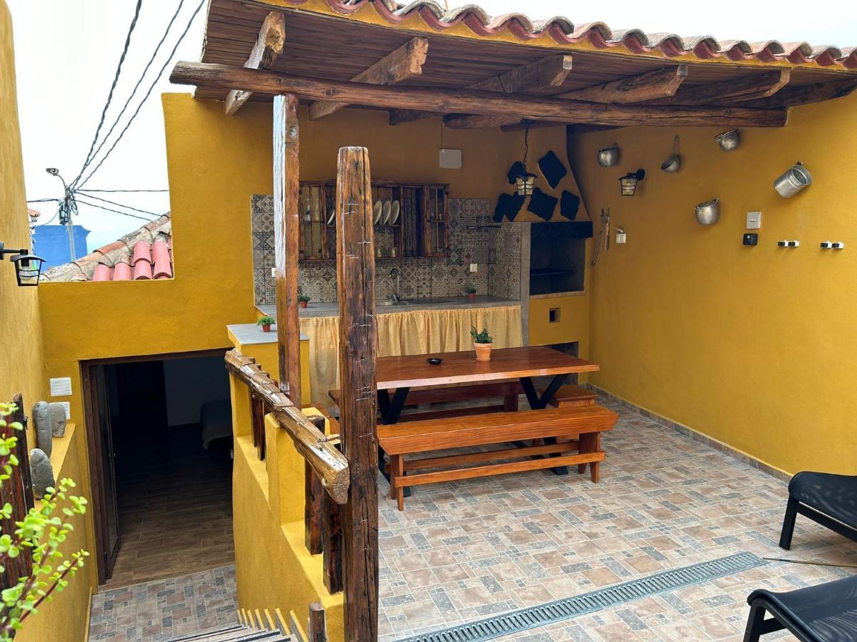 Tradicional Casa Canaria Con Piscina Y Vistas Al Teide Icod De Los Vinos Exterior photo