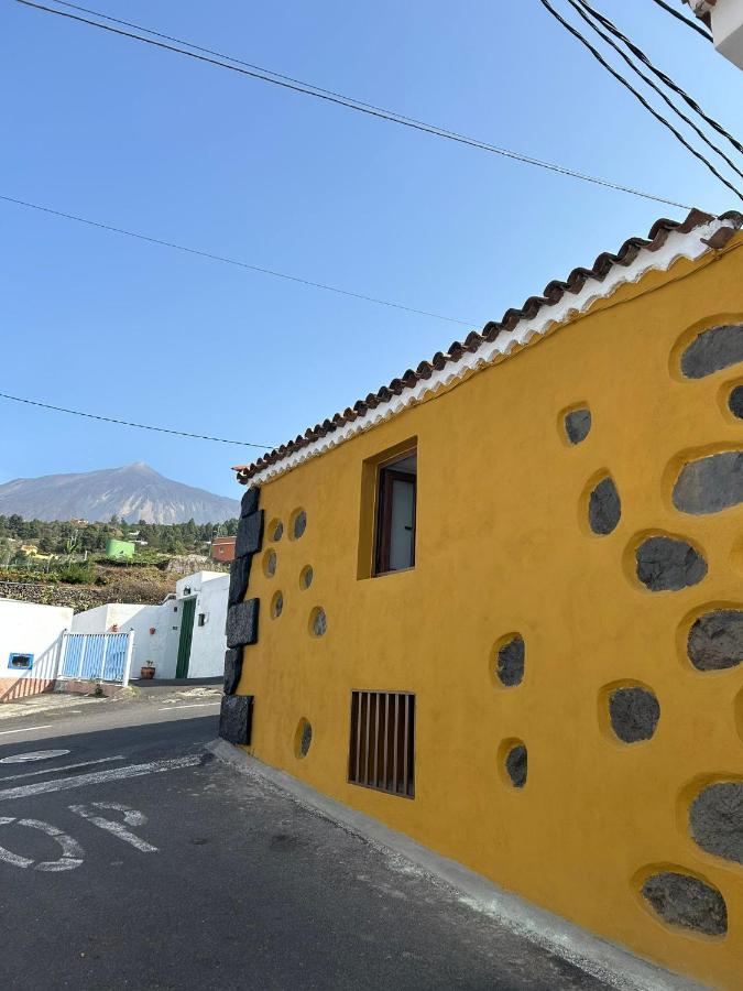 Tradicional Casa Canaria Con Piscina Y Vistas Al Teide Icod De Los Vinos Exterior photo